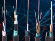Outlook pa desendolcu Futura de cables de fibre opticos ADSS